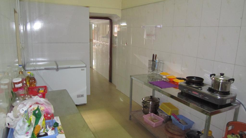 Jun Jun Guesthouse Phnom Penh Exterior foto